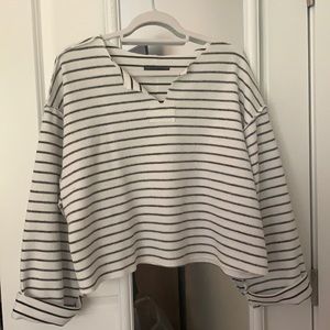 Urban Outfiters Cropped Sweatshirt